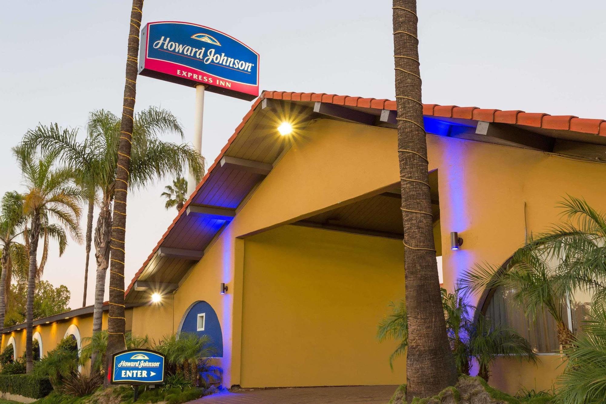 Howard Johnson By Wyndham National City/San Diego South المظهر الخارجي الصورة